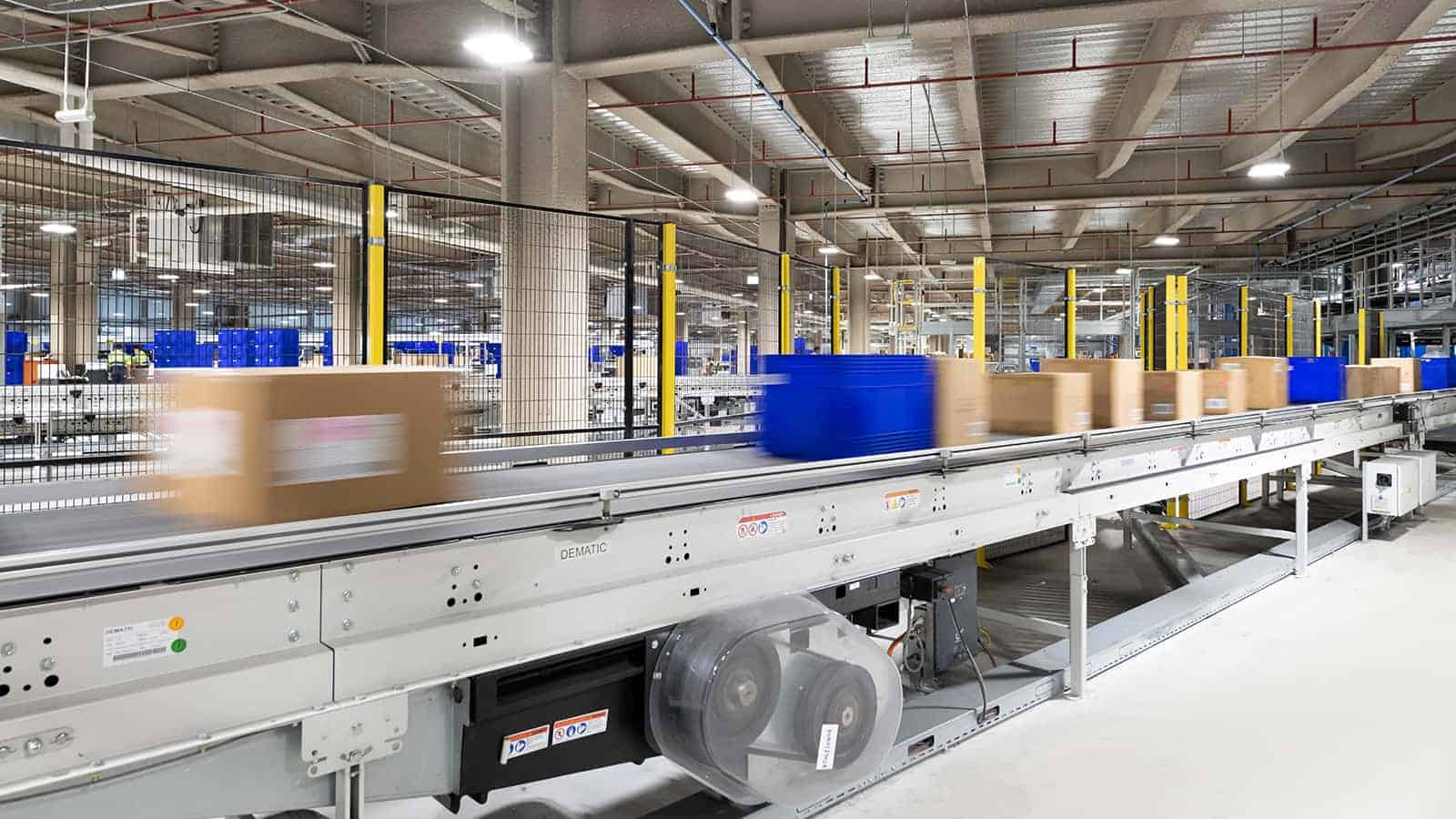 Warehouse conveyor routing and sortation system